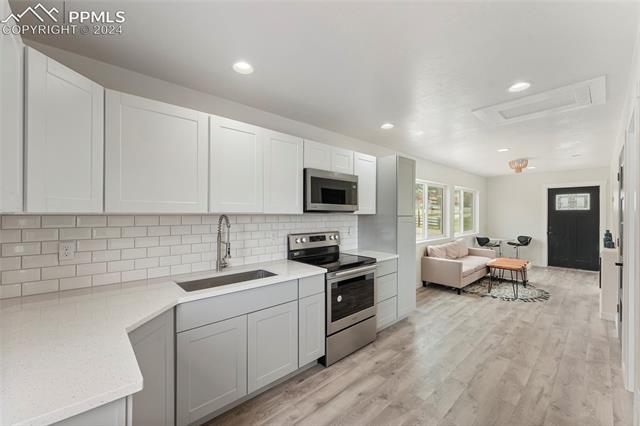 307 S 2nd Street