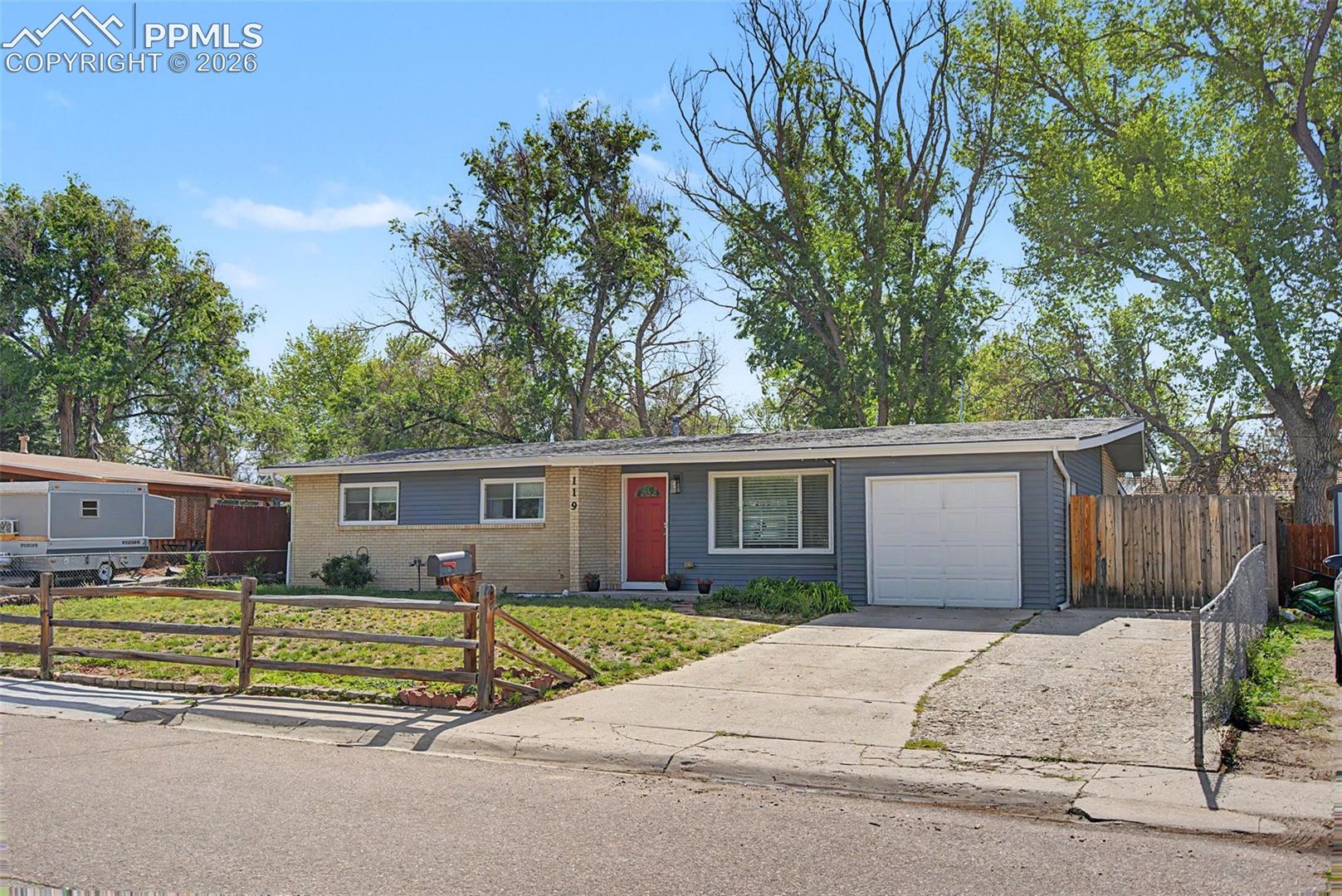 119 Bradley Street