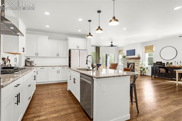 4706 Mesa Top Drive