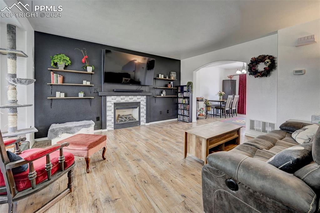 6785 Ventana Lane