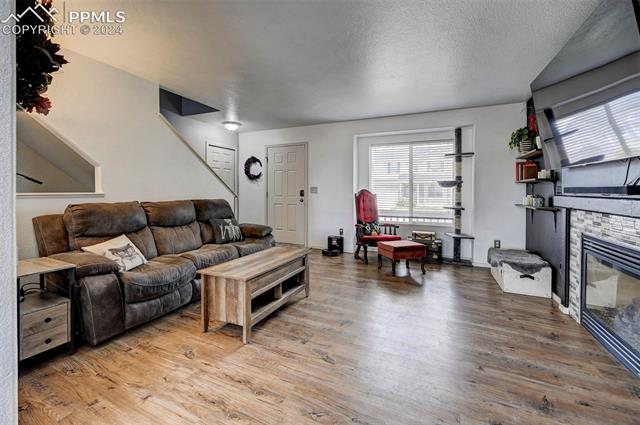 6785 Ventana Lane
