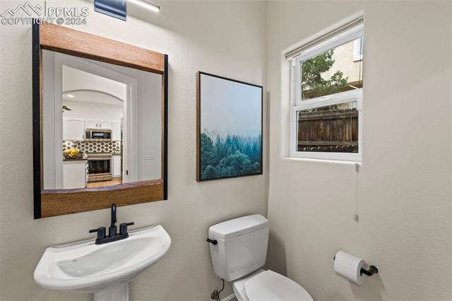 1350 Mirrillion Heights