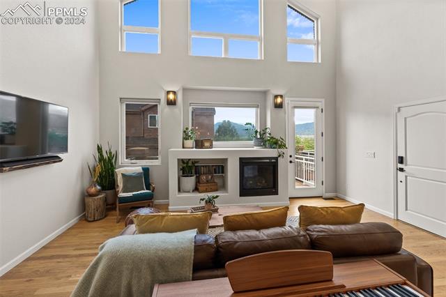 1350 Mirrillion Heights