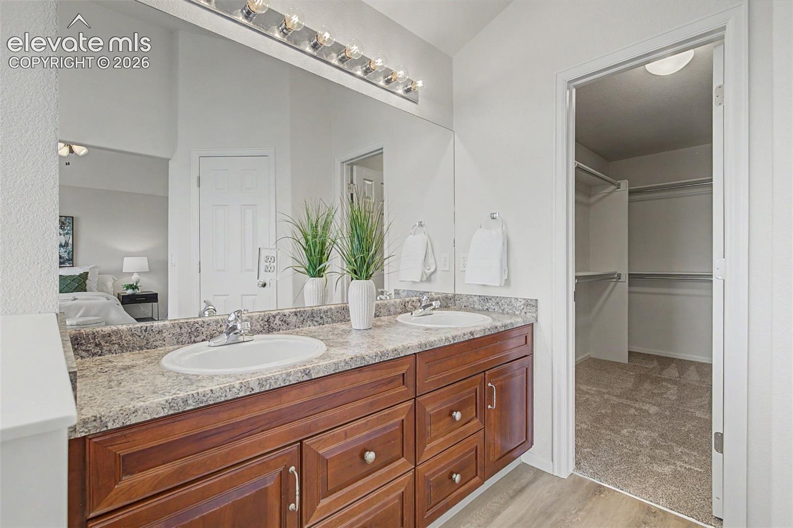 6952 Cobblecreek Drive