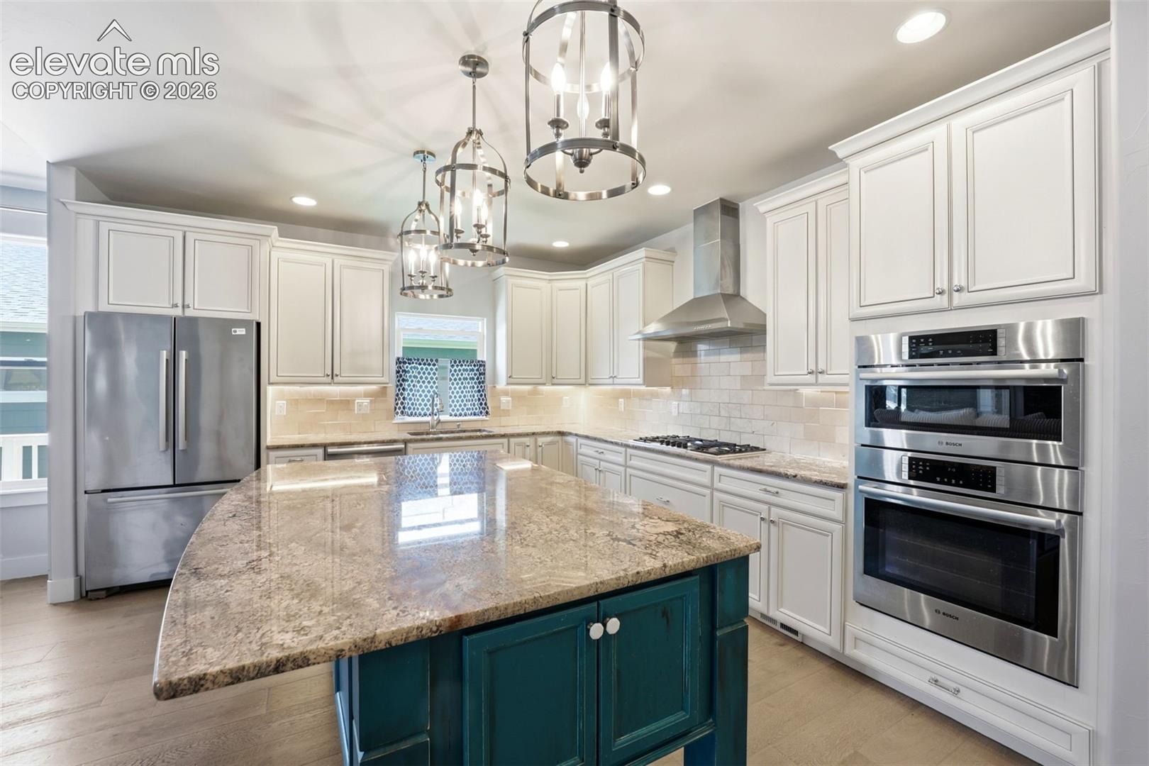 1602 Gold Hill Mesa Drive