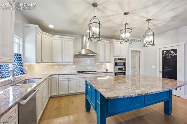 1602 Gold Hill Mesa Drive