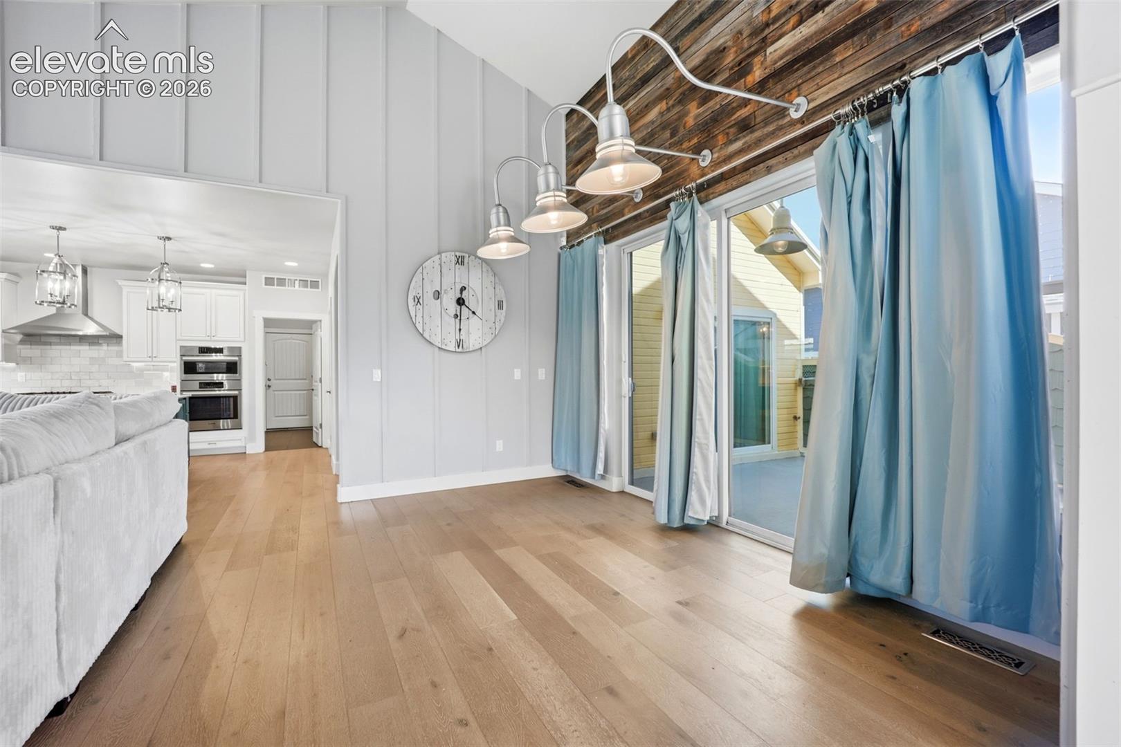 1602 Gold Hill Mesa Drive
