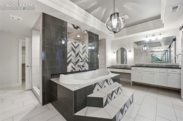 1602 Gold Hill Mesa Drive