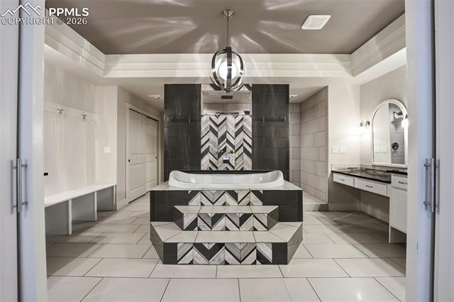 1602 Gold Hill Mesa Drive