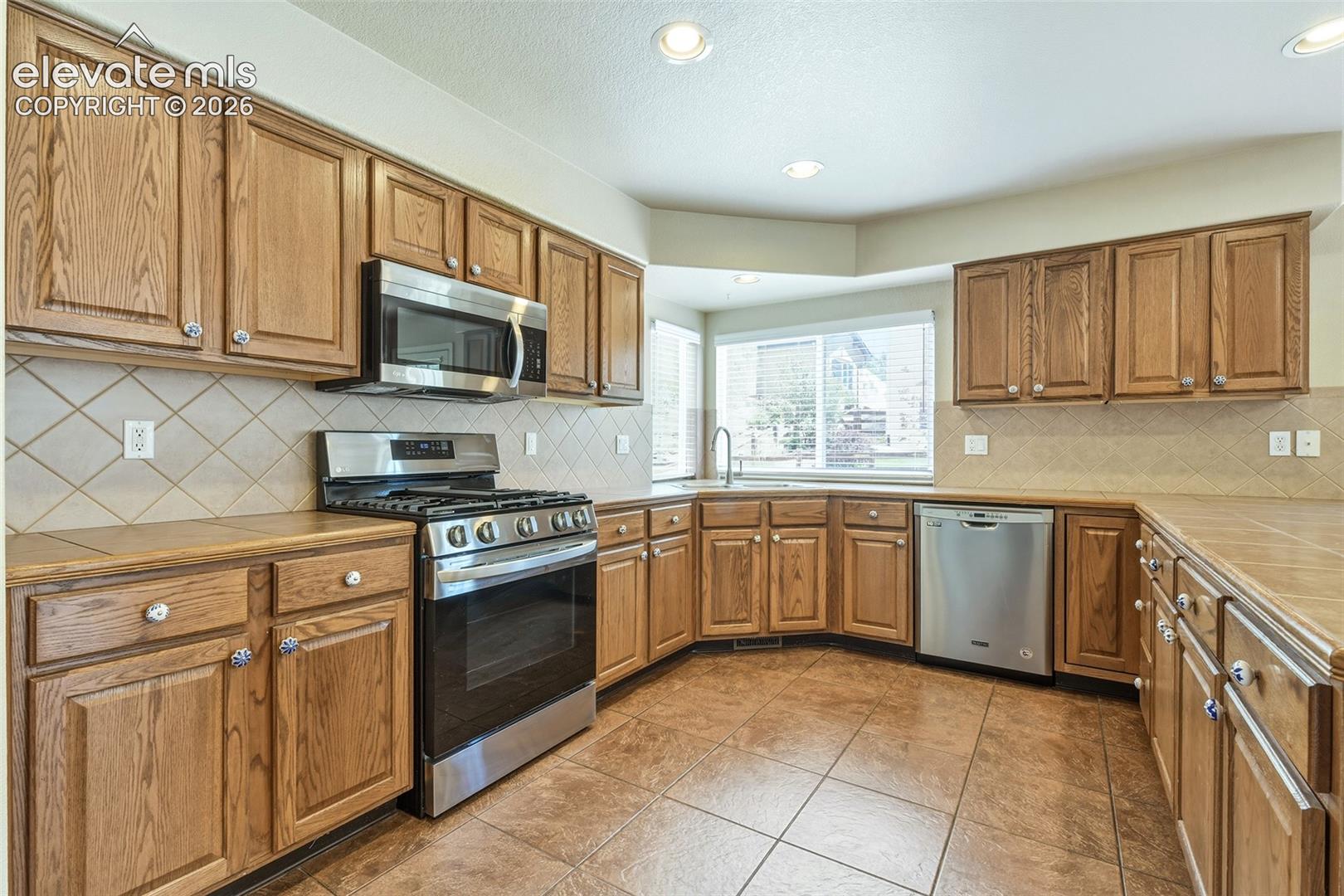 15859 Bridle Ridge Drive