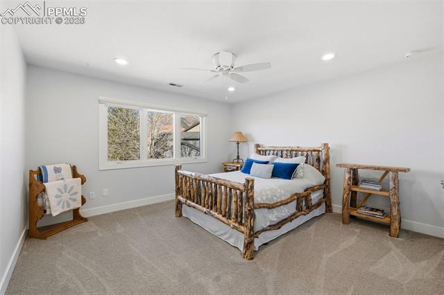 1915 Hunters Point Lane