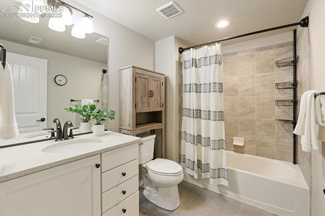 2603 Grand Prix Court