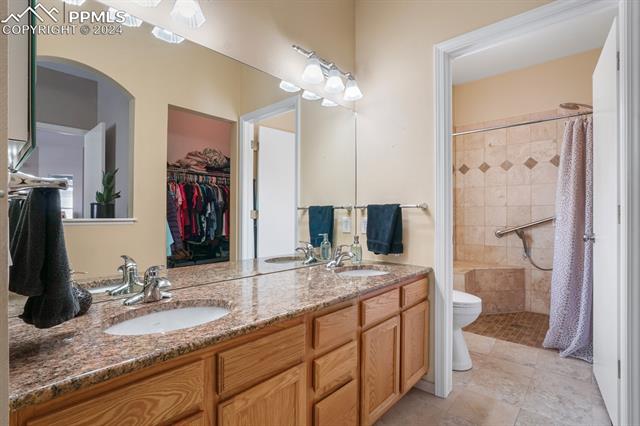 6942 Bonnie Brae Lane