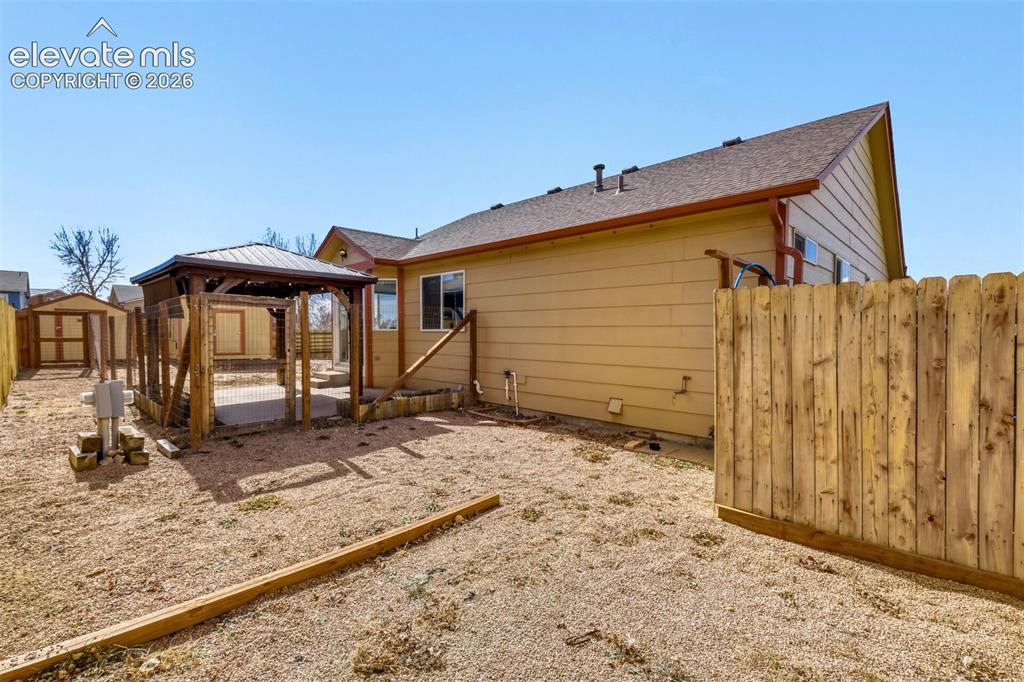 6707 Fountain Ridge Circle