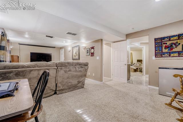 6707 Fountain Ridge Circle