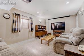 6707 Fountain Ridge Circle