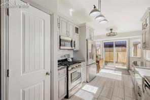 6707 Fountain Ridge Circle