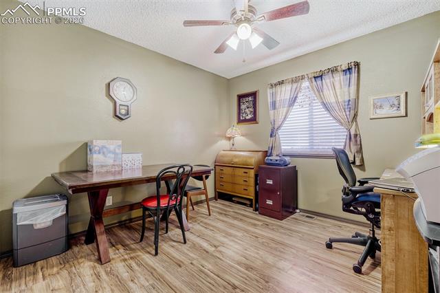 6707 Fountain Ridge Circle