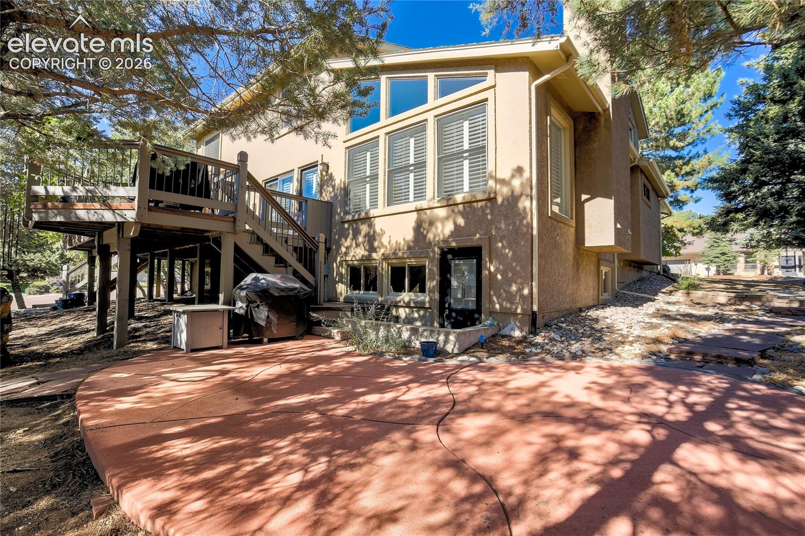7215 Suntide Place