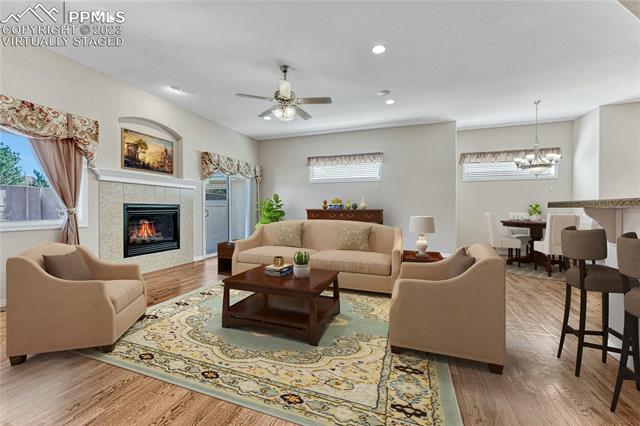 13682 PARADISE VILLAS Grove