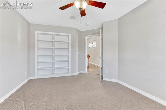 13682 PARADISE VILLAS Grove