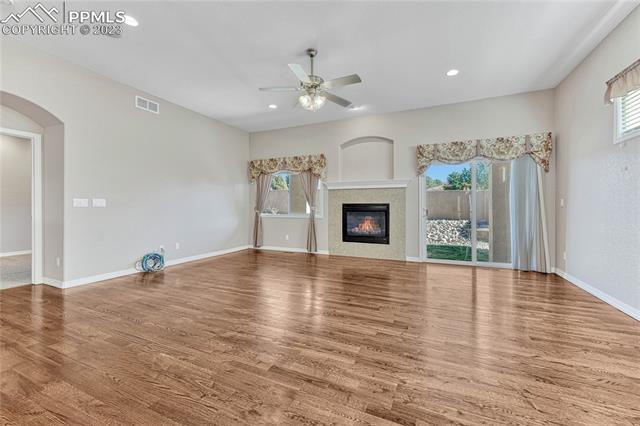 13682 PARADISE VILLAS Grove