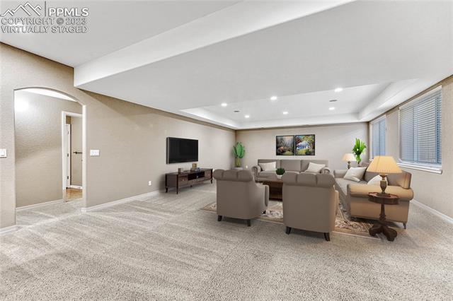 13682 PARADISE VILLAS Grove