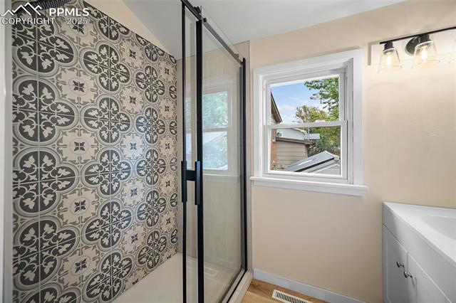 2507 Mount Vernon Street