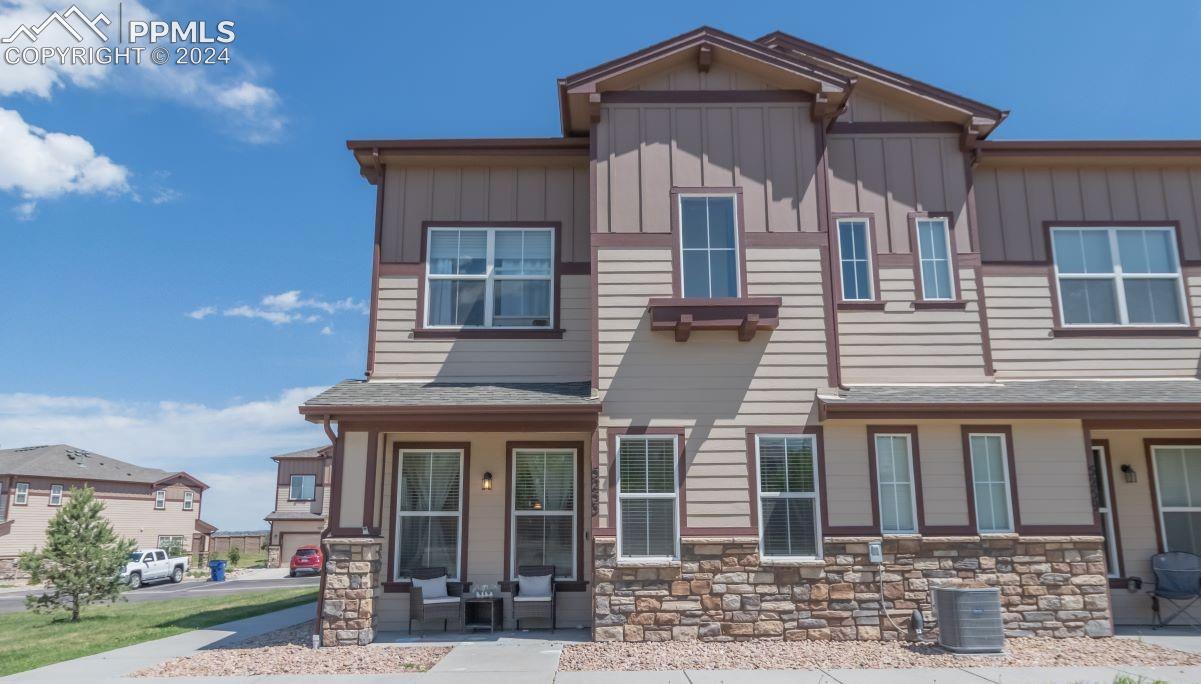 5253 Prominence Point