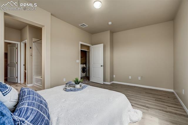 5253 Prominence Point