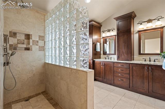 7775 Hickorywood Drive