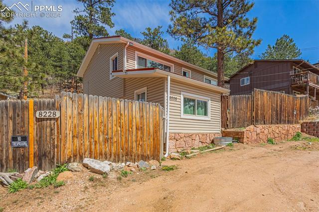 8228 W Highway 24