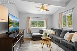 8228 W Highway 24