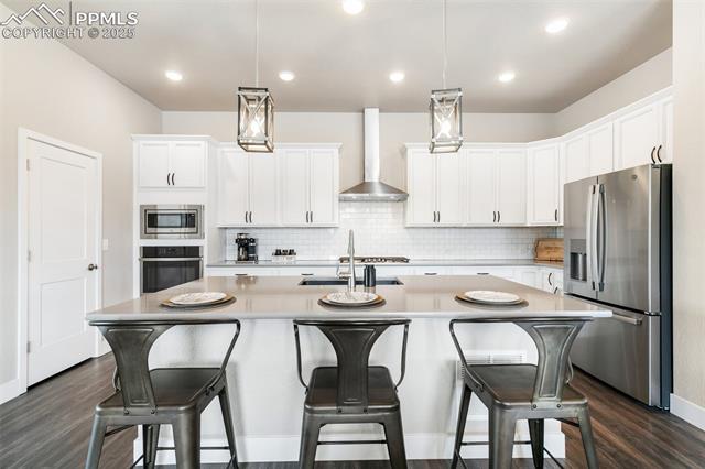6532 Twin Falls Court