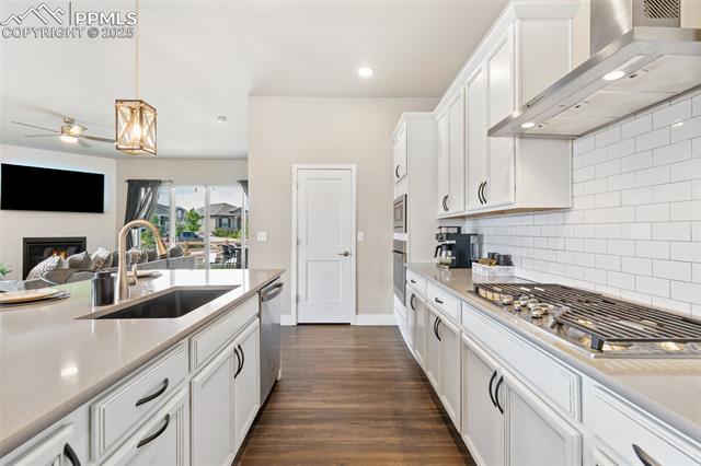6532 Twin Falls Court
