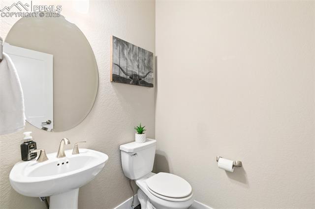 6532 Twin Falls Court