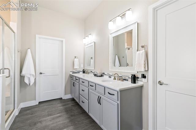 6532 Twin Falls Court