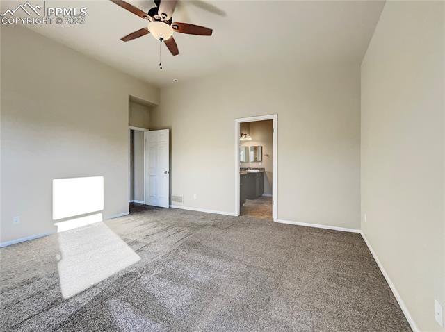 6974 Red Cardinal Loop
