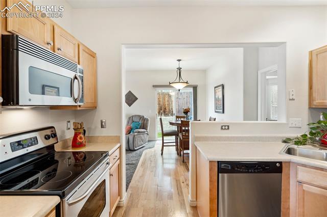 4895 Turning Leaf Way