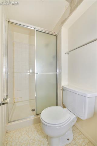 1560 Robidoux Circle