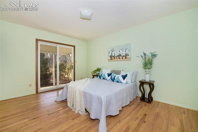 1560 Robidoux Circle