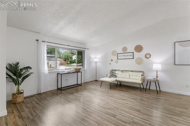 5439 Saddle Horn Avenue