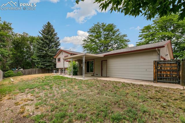 5439 Saddle Horn Avenue