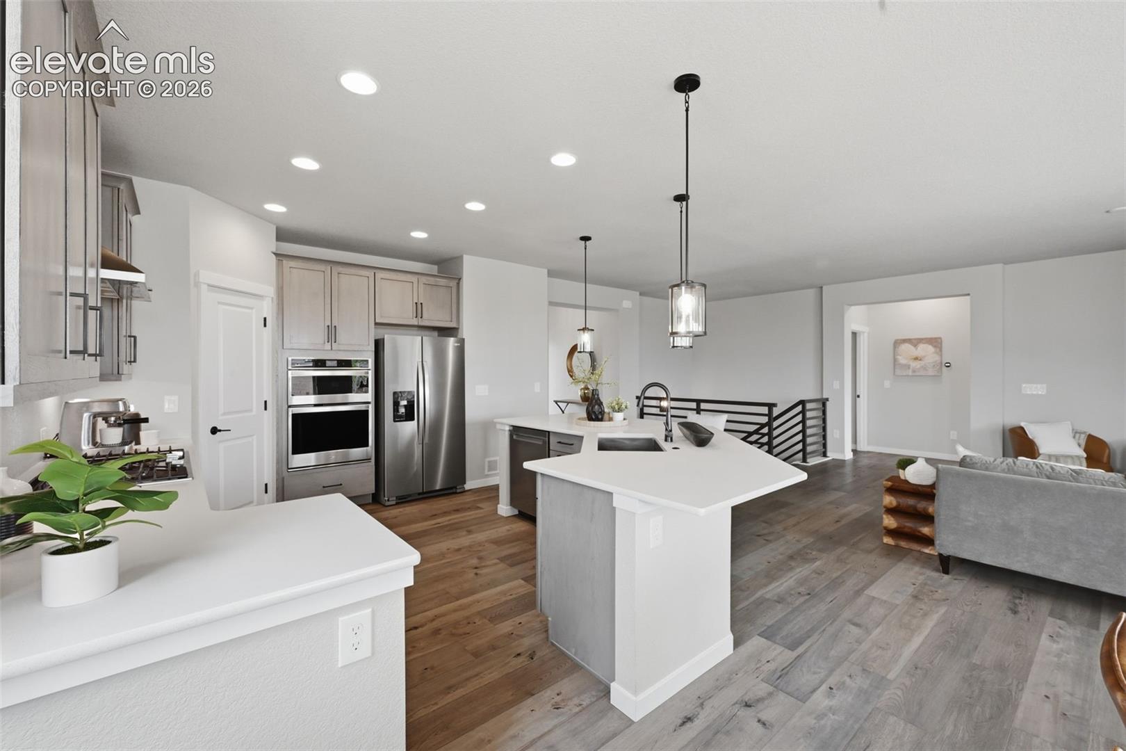 1091 Parkline Lane