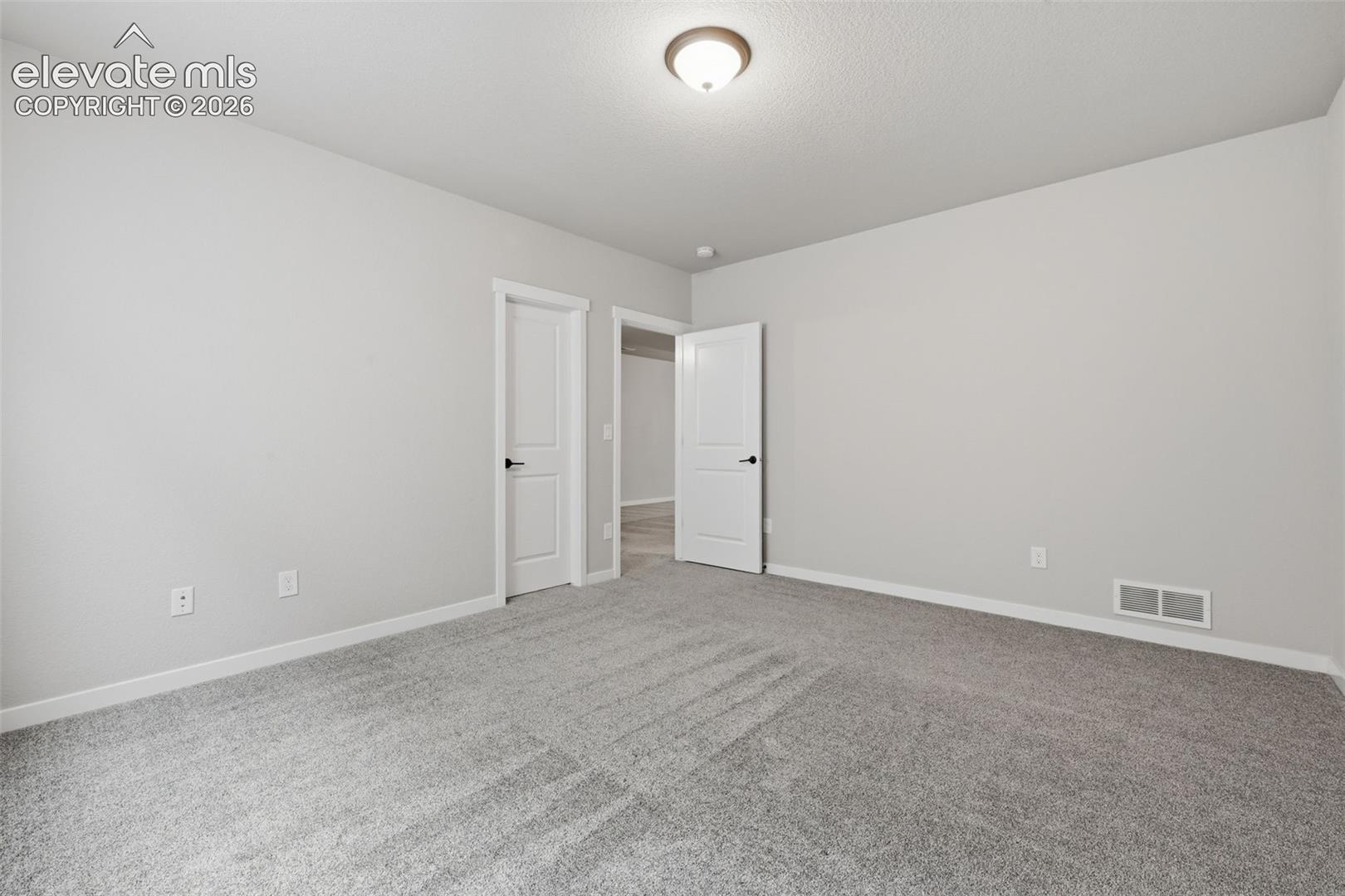 1091 Parkline Lane
