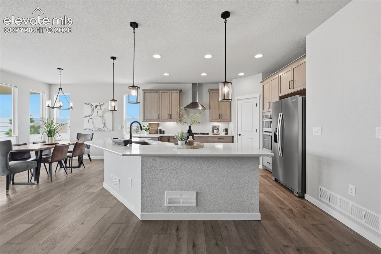 1091 Parkline Lane