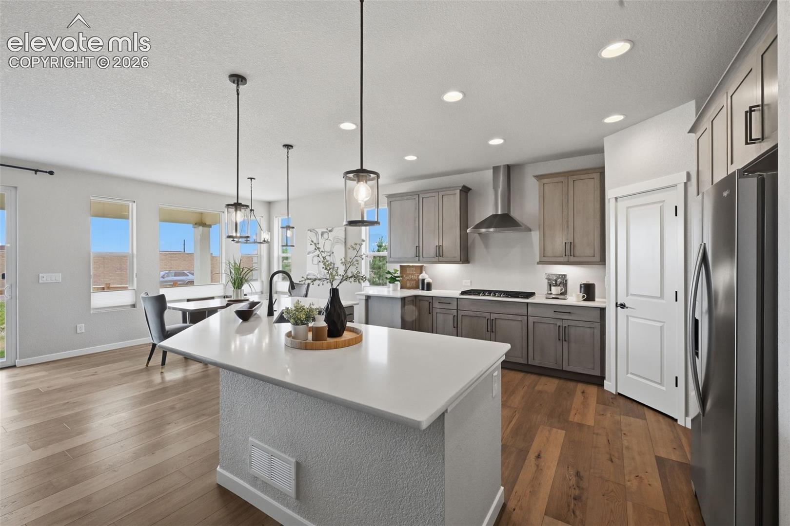 1091 Parkline Lane