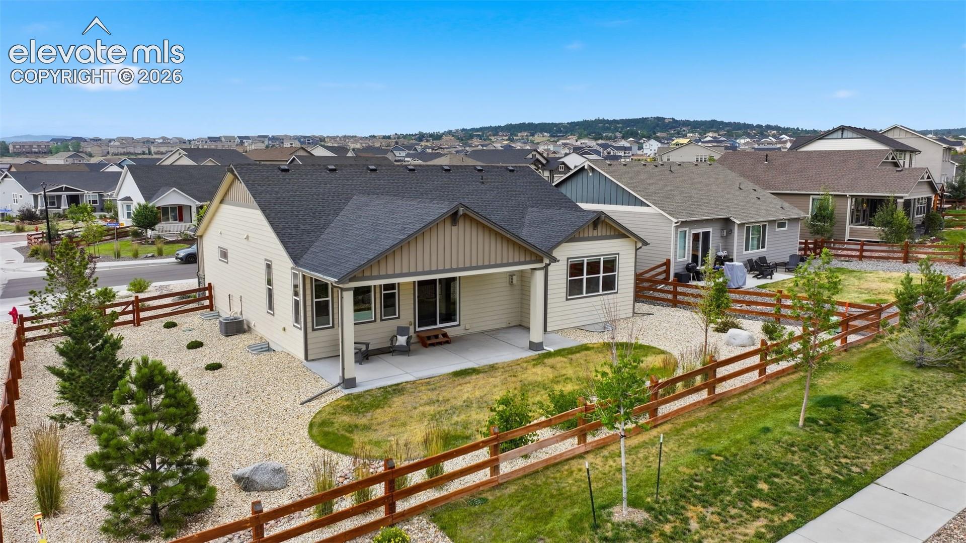 1091 Parkline Lane