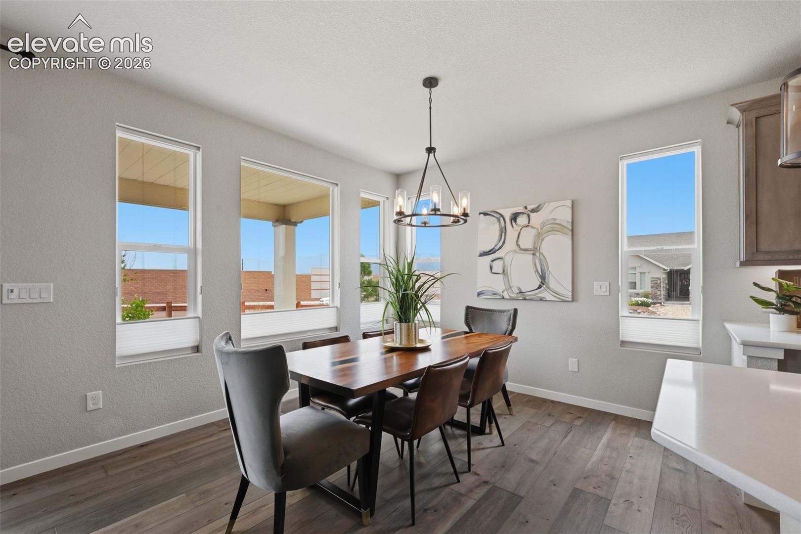 1091 Parkline Lane