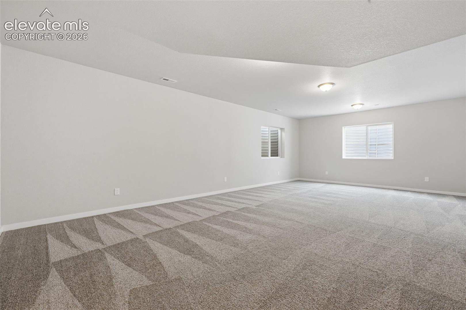 1091 Parkline Lane